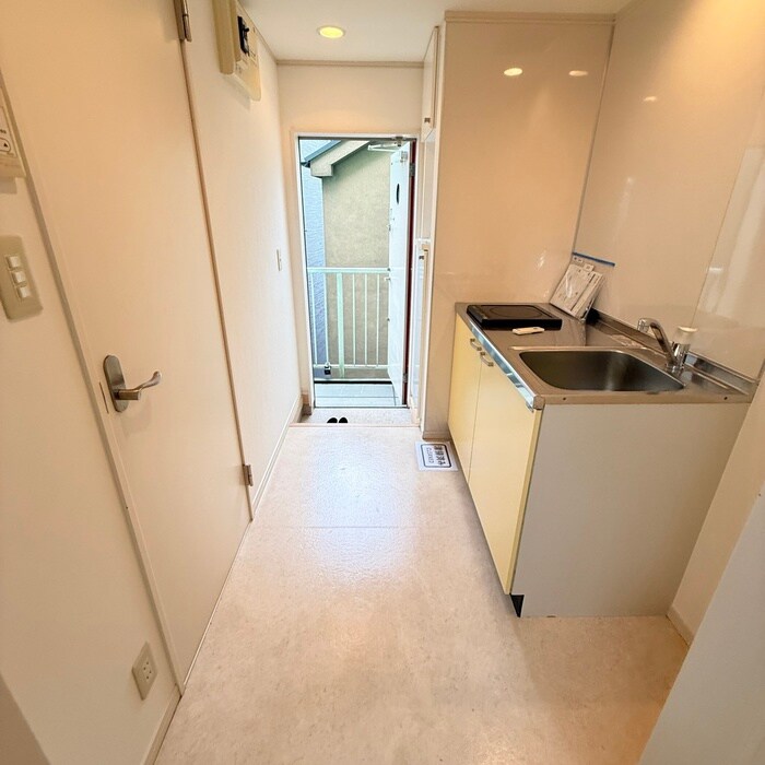 物件内観写真22　(廊下)