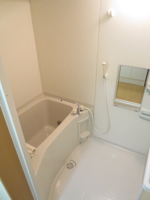 物件内観写真11　(バス／シャワールーム等)