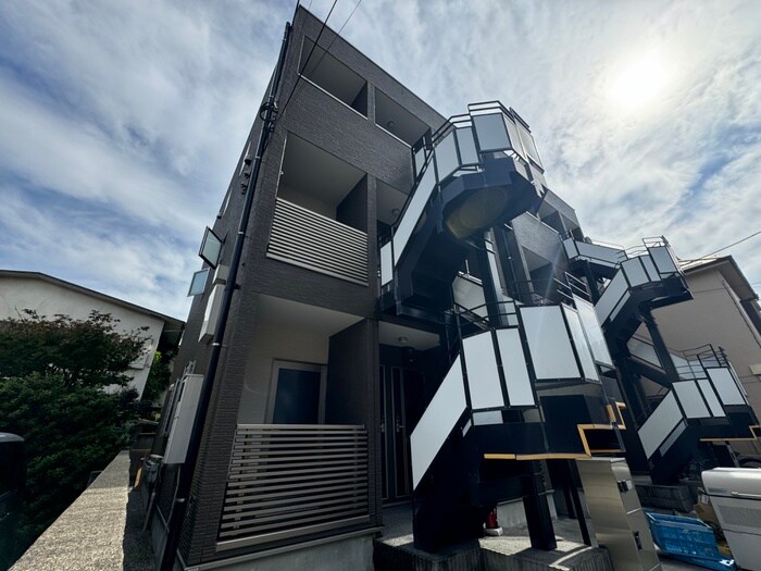 物件外観写真1　(外観写真)