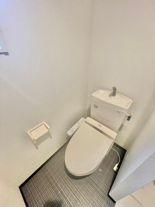 物件内観写真12　(トイレ)