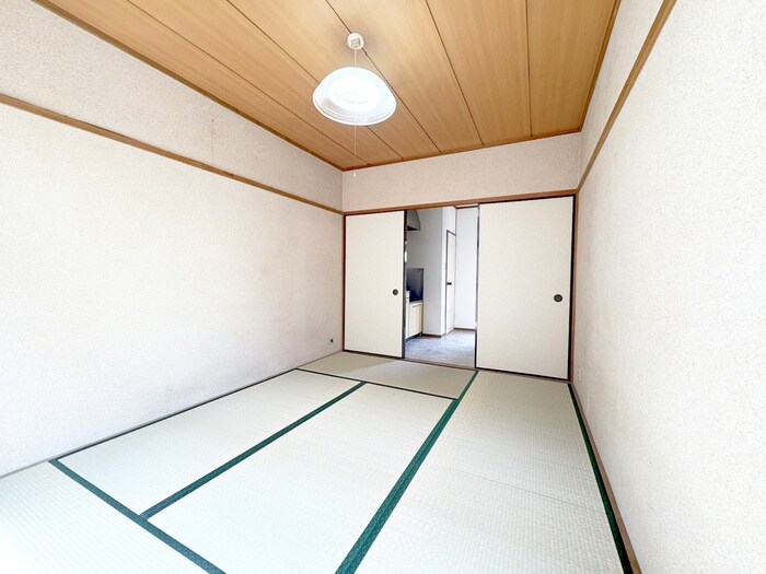 物件内観写真16　(居室)