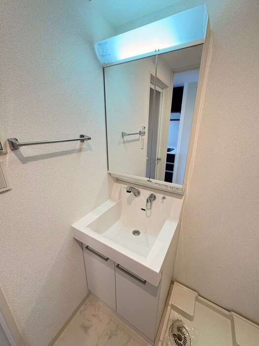 物件内観写真13　(洗面)