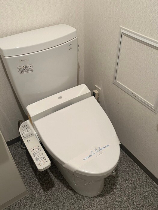 物件内観写真13　(トイレ)