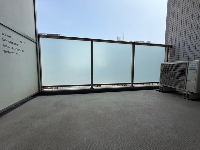 物件内観写真16　(ベランダ・バルコニー)