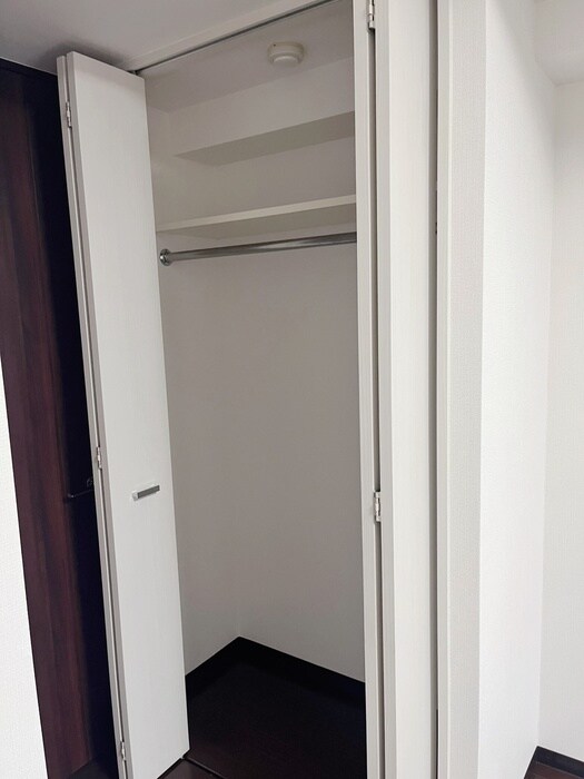 物件内観写真18　(収納)