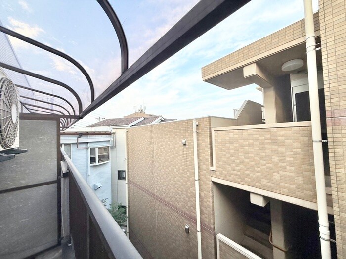 物件内観写真15　(室内からの展望)