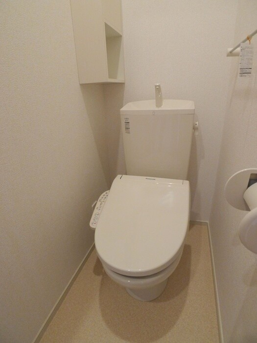 物件内観写真16　(トイレ)