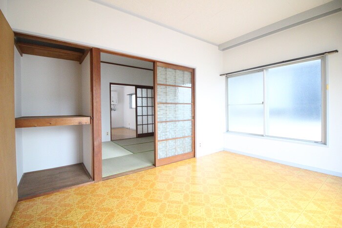 物件内観写真5　(居室)