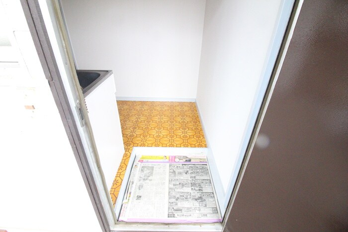 物件内観写真15　(玄関)