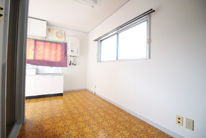 物件内観写真16　(廊下)