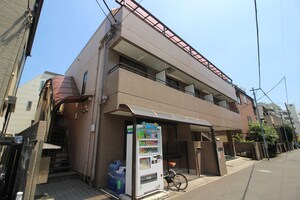 バッカス中野外観写真