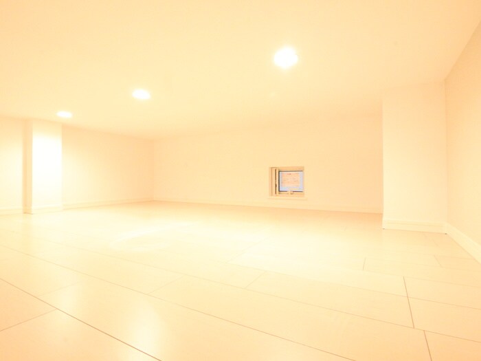 物件内観写真8　(ロフト)