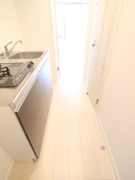 物件内観写真11　(廊下)