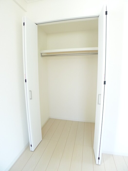 物件内観写真8　(収納)