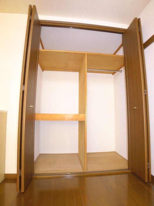 物件内観写真8　(収納)