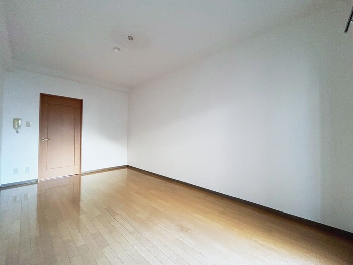 物件内観写真15　(居室)