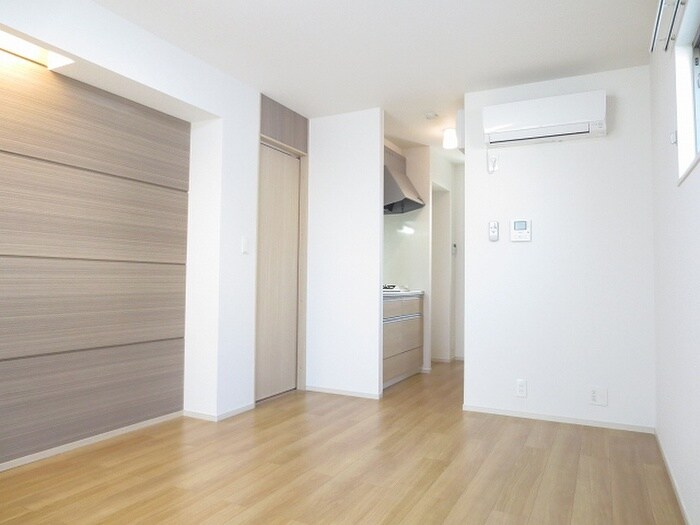 物件内観写真11　(居室)