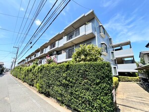 クレインパレス南大泉外観写真