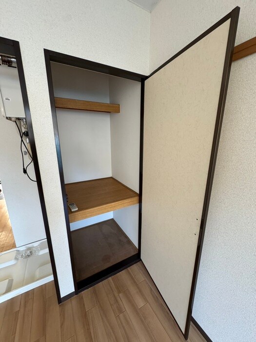 物件内観写真22　(収納)