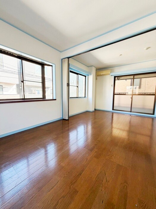 物件内観写真12　(居室)