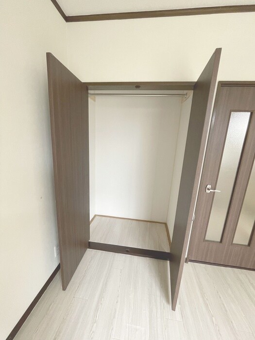 物件内観写真6　(収納)