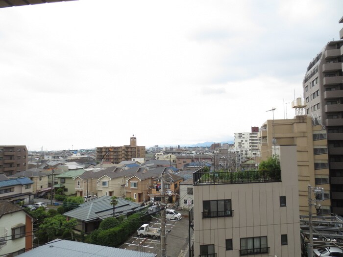 物件内観写真16　(室内からの展望)