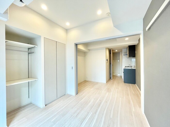 物件内観写真8　(居室)