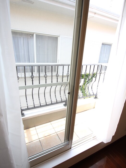 物件内観写真13　(ベランダ・バルコニー)