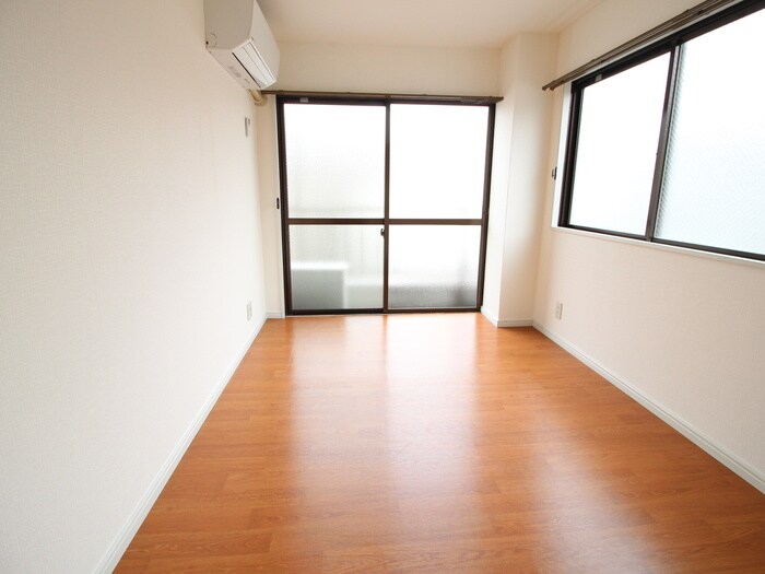 物件内観写真20　(居室)