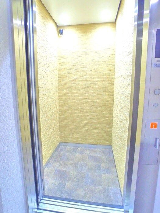 物件外観写真3　(建物設備)