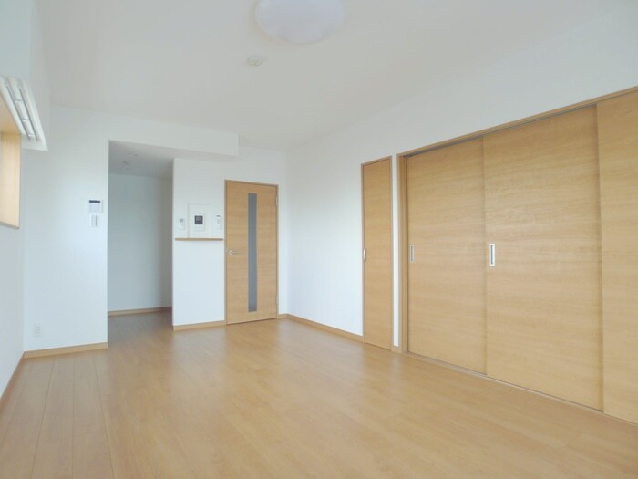 物件内観写真21　(居室)