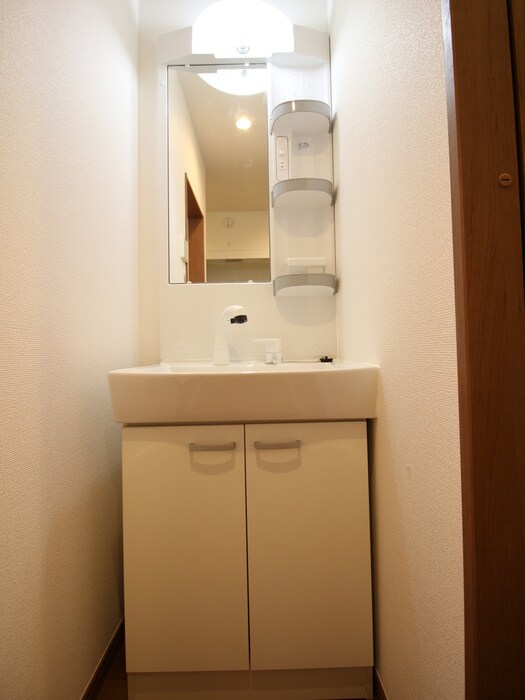 物件内観写真13　(洗面)