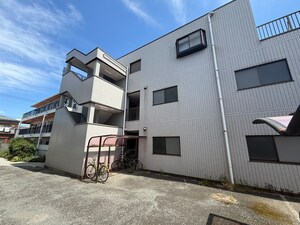 シャルムマロン2外観写真