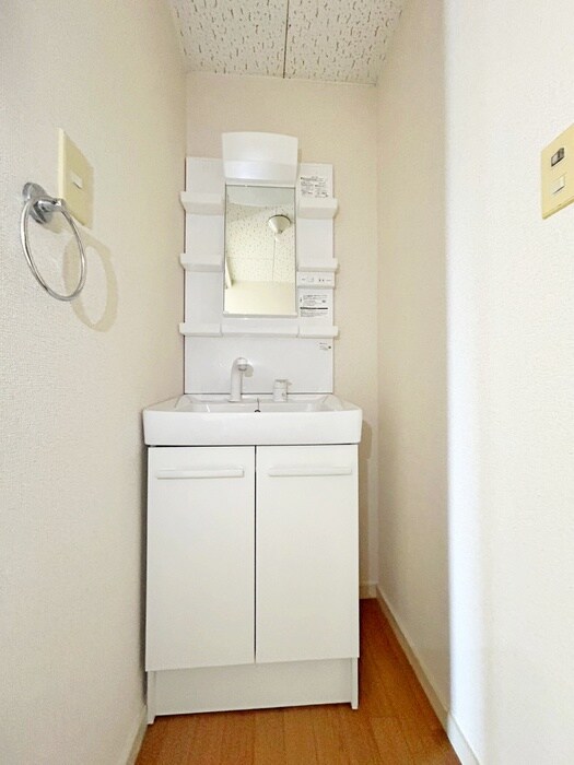 物件内観写真14　(洗面)