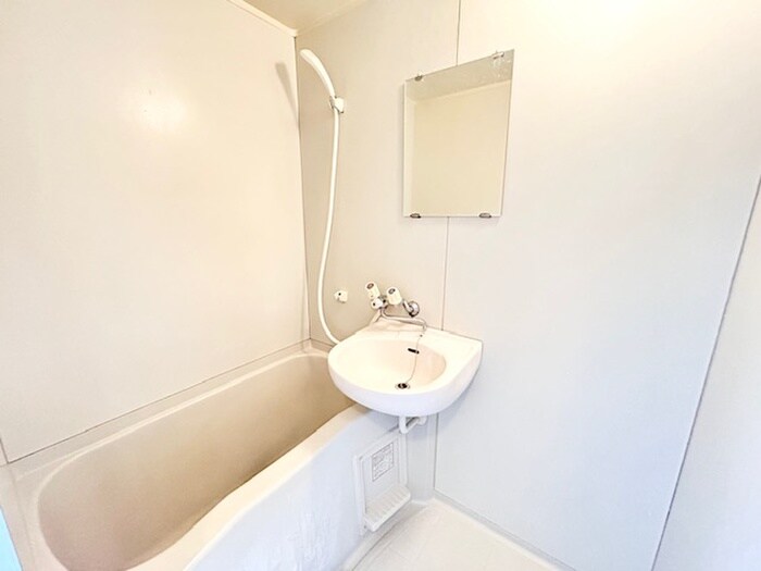 物件内観写真9　(バス／シャワールーム等)