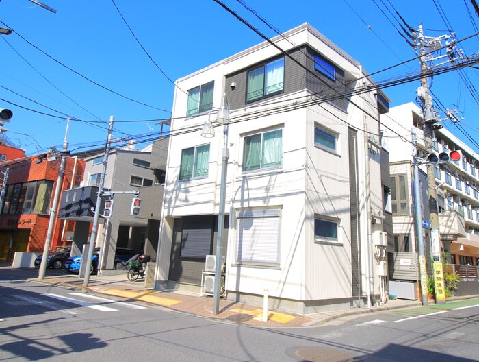 物件外観写真3　(外観写真)