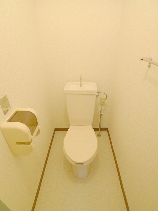 物件内観写真13　(トイレ)