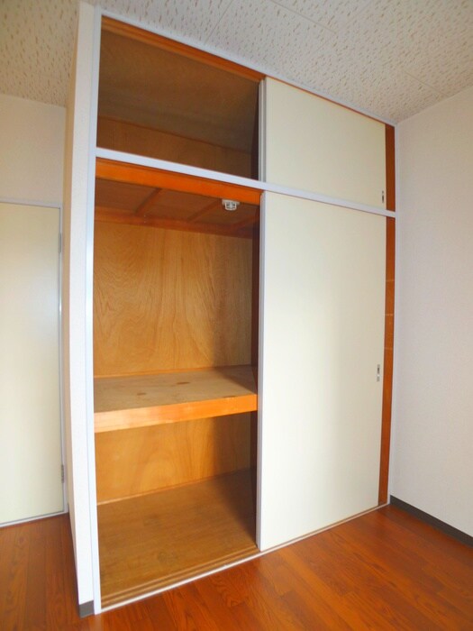 物件内観写真15　(収納)