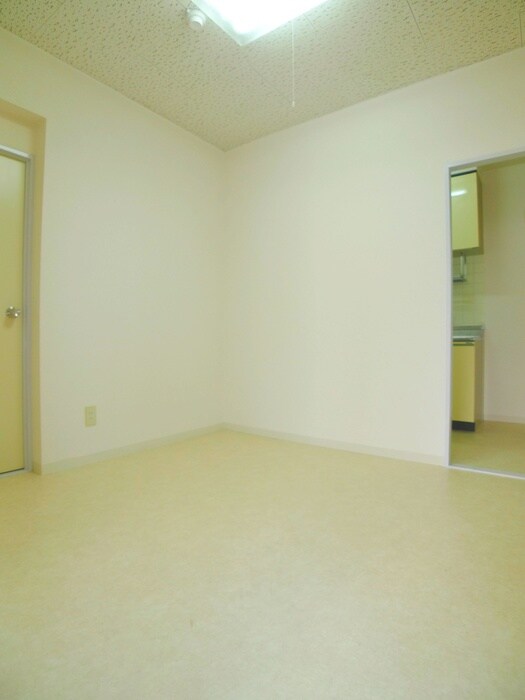 物件内観写真18　(居室)