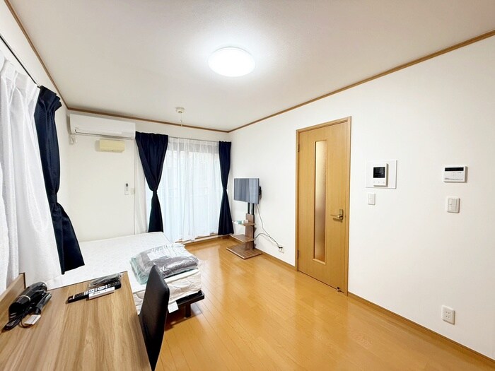 物件内観写真10　(居室)