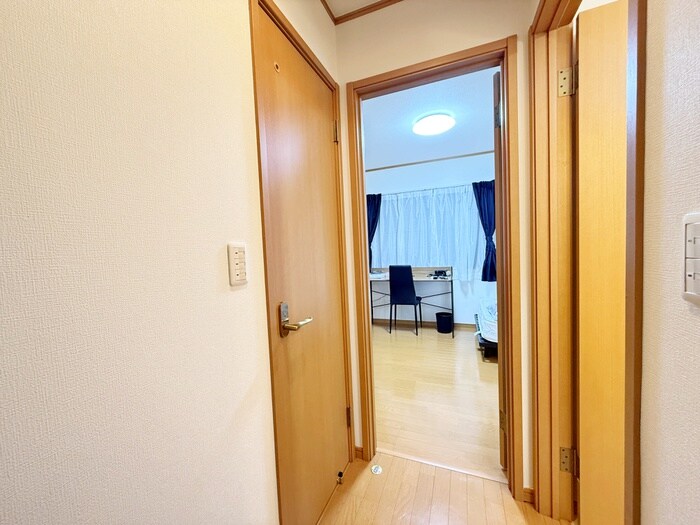 物件内観写真22　(廊下)