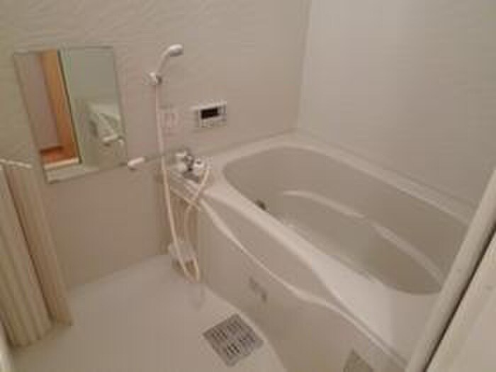 物件内観写真12　(バス／シャワールーム等)