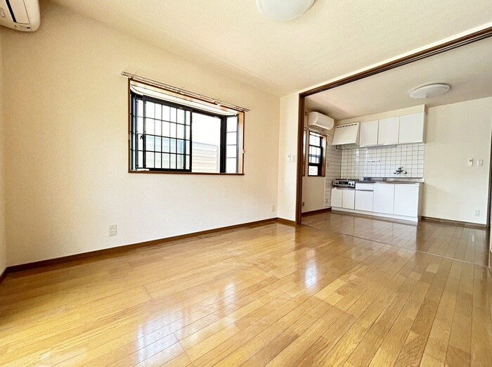 物件内観写真7　(居室)