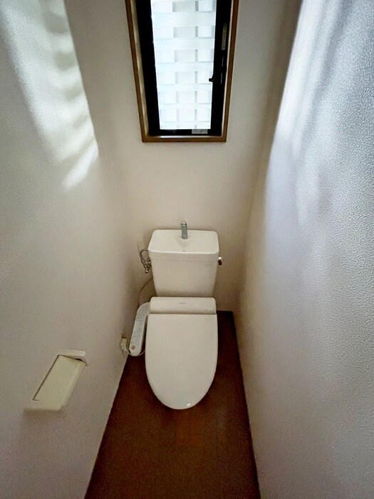 物件内観写真14　(トイレ)