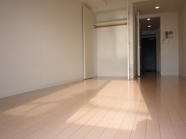 物件内観写真16　(収納)