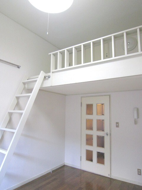 物件内観写真5　(ロフト)