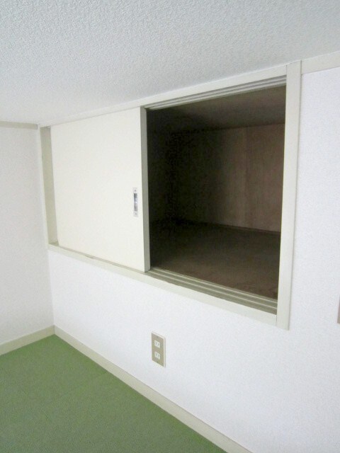 物件内観写真9　(収納)