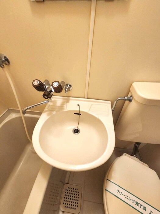 物件内観写真13　(洗面)