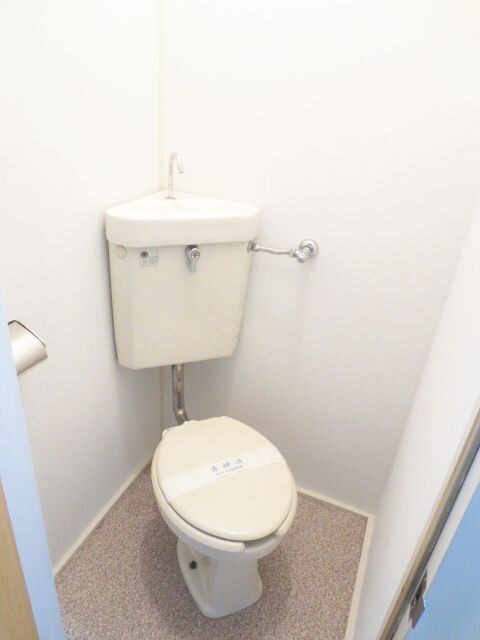 物件内観写真12　(トイレ)