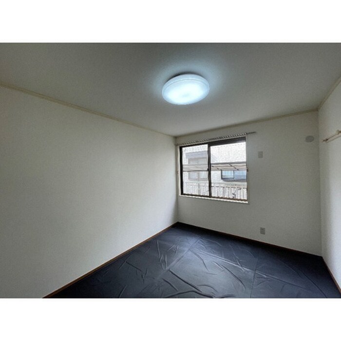 物件内観写真16　(居室)